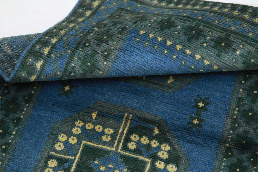 Revival 2’ 8″ x 3’ 10” - No. AV36313 - ALRUG Rug Store