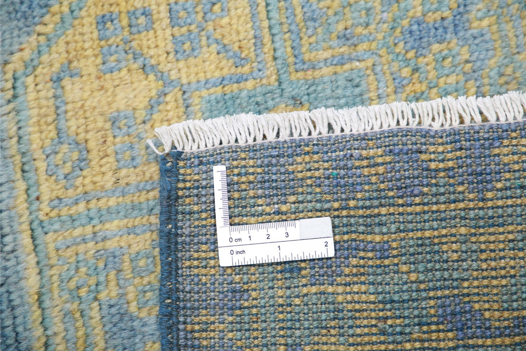 Revival 3’ 5″ x 4’ 8″ - No. AV61136 - ALRUG Rug Store