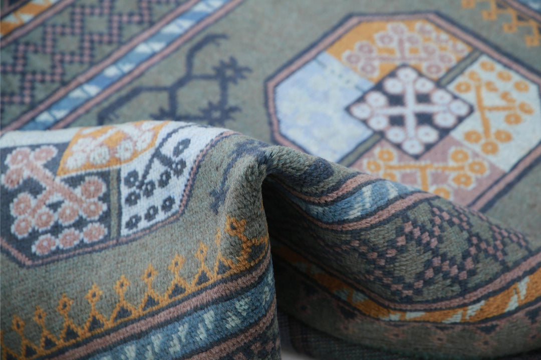 Revival 3’ 4″ x 4’ 11” - No. AV84169 - ALRUG Rug Store