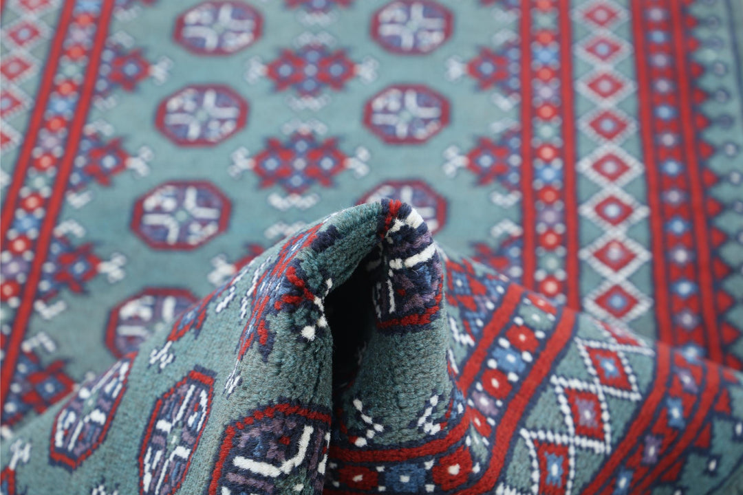 Revival 2’ 7″ x 12’ 7″ - No. AV43622 - ALRUG Rug Store