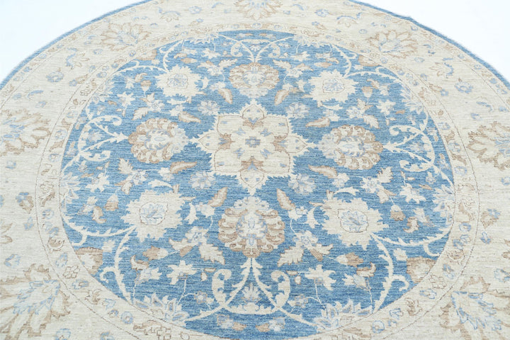 Serenity 7’ 11” x 7’ 10” - No. AV53224 - ALRUG Rug Store