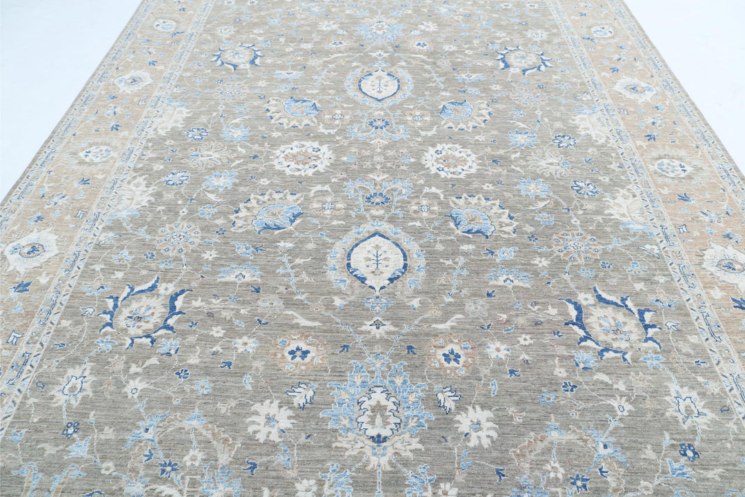 Serenity 8’ 9″ x 11’ 11” - No. AV69266 - ALRUG Rug Store