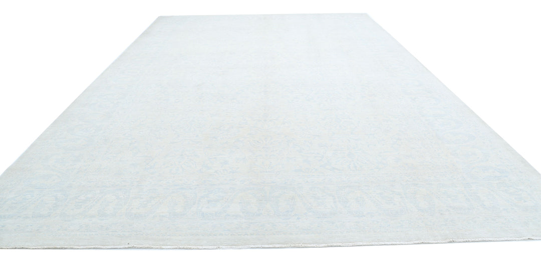 Ivory Pakistani Serenity Rug 12'2" x 18'4" Hand-Knotted close-up