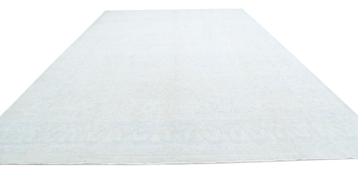Ivory Pakistani Serenity Rug 12'2" x 18'4" Hand-Knotted close-up