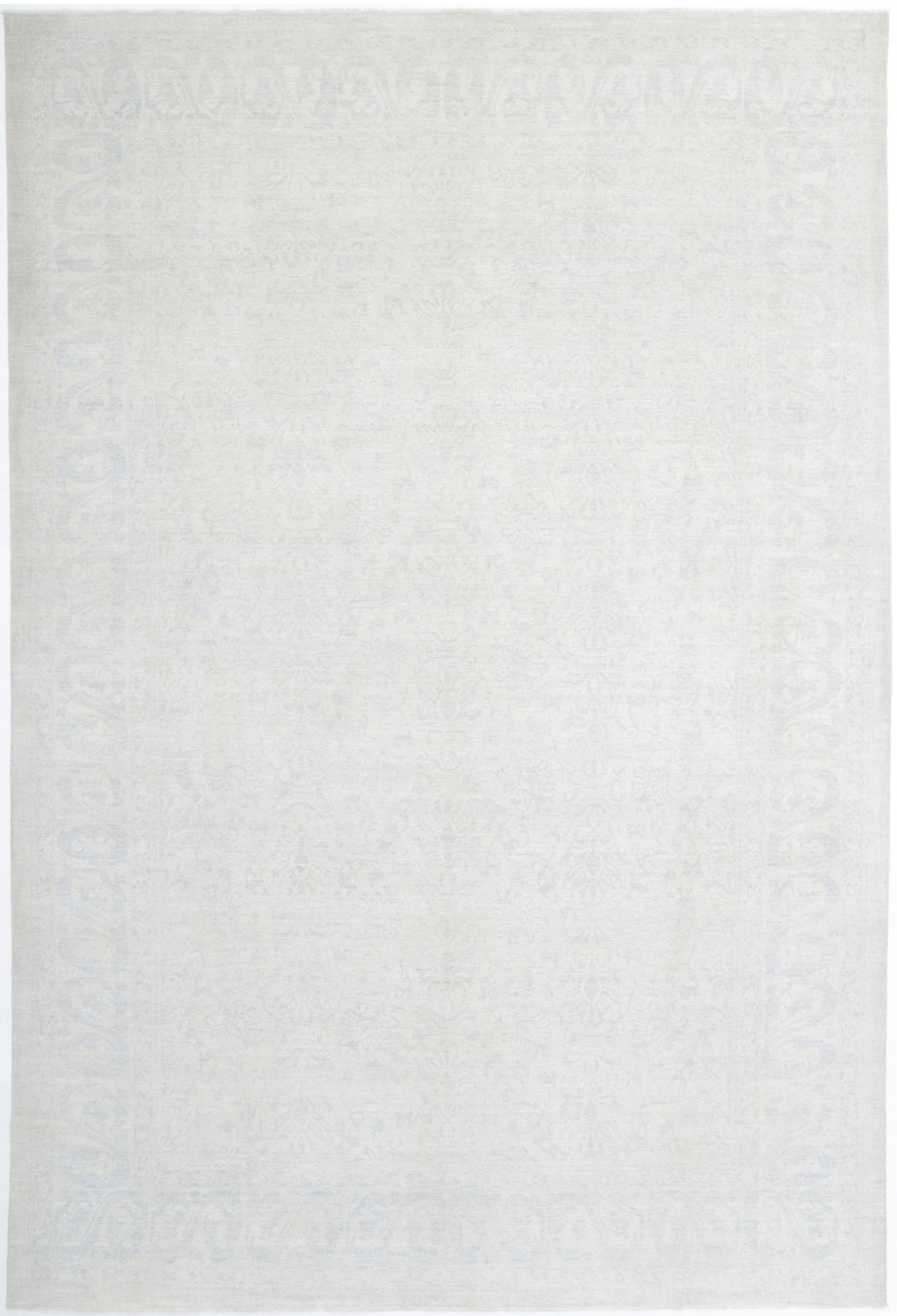 Ivory Pakistani Serenity Rug 12'2" x 18'4" Hand-Knotted