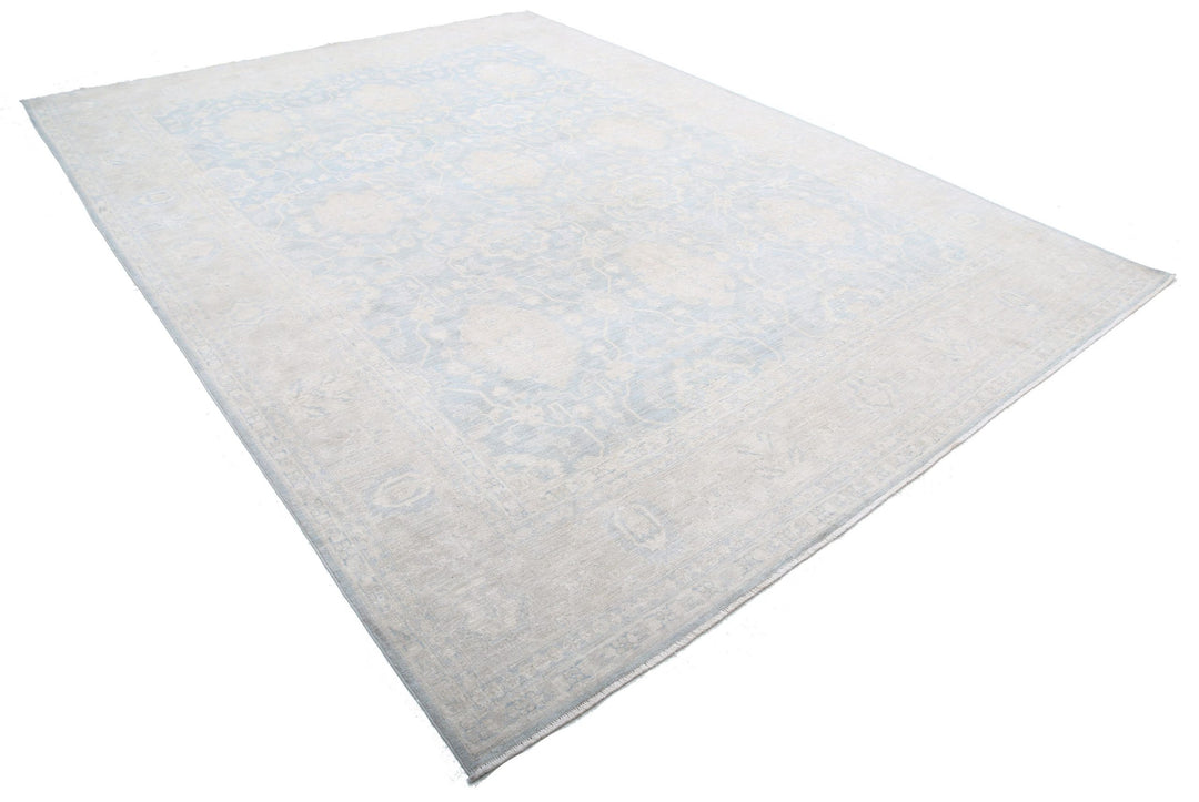 Serenity 9’ 3″ x 12’ 3″ - No. AV83854 - ALRUG Rug Store