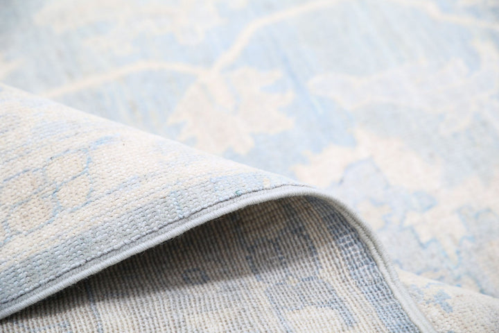 Serenity 9’ 3″ x 12’ 3″ - No. AV83854 - ALRUG Rug Store