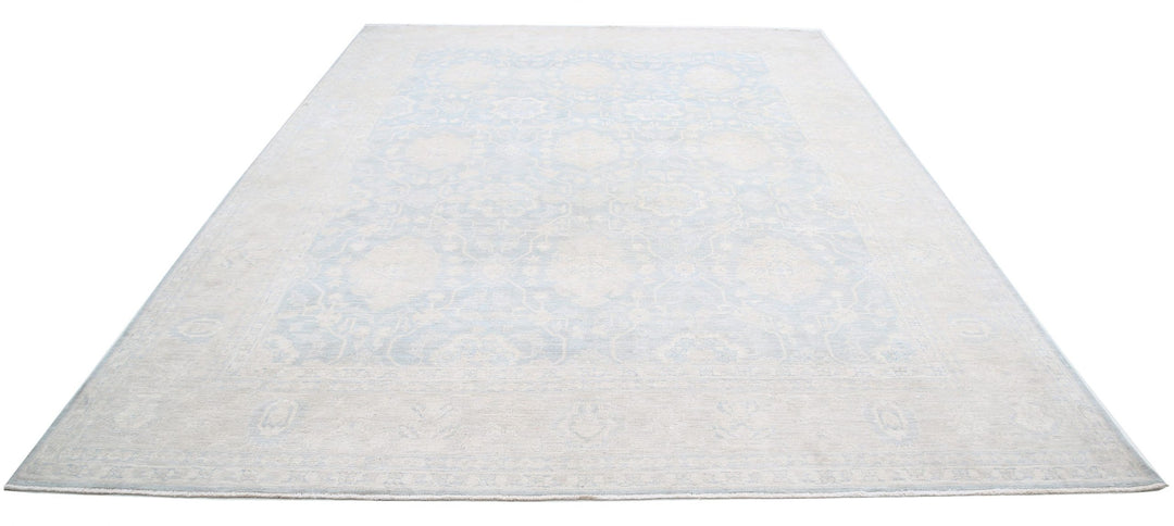 Serenity 9’ 3″ x 12’ 3″ - No. AV83854 - ALRUG Rug Store