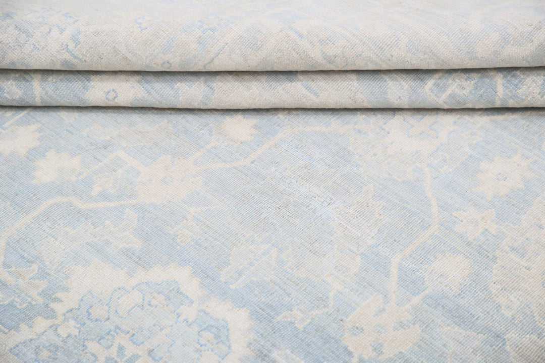 Serenity 9’ 3″ x 12’ 3″ - No. AV83854 - ALRUG Rug Store