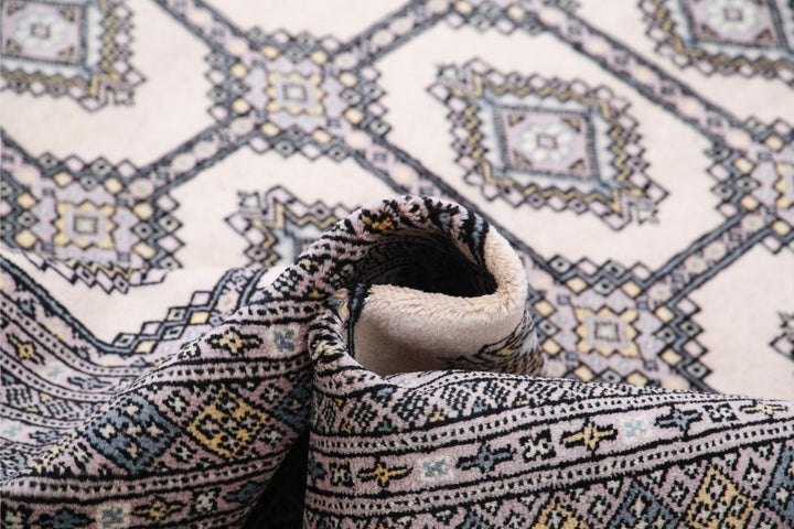 Bokhara 6’ 1″ x 9’ 4″ - No. AV36964 - ALRUG Rug Store