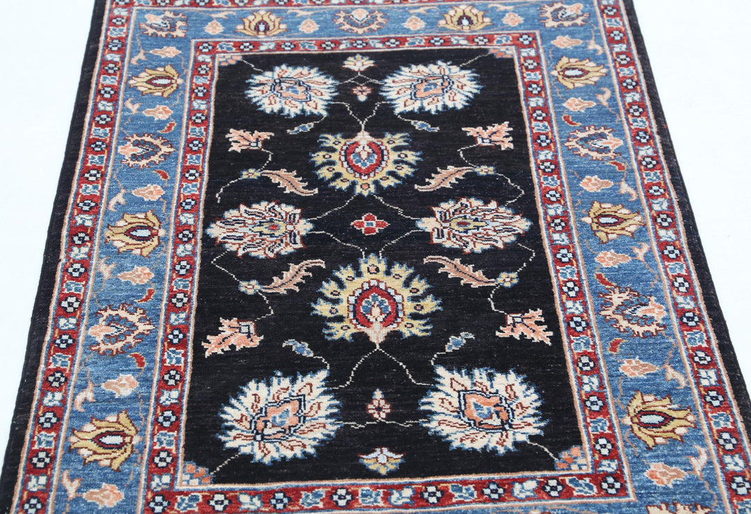Ziegler 2’ 9″ x 4’ 1″ - No. AV67617 - ALRUG Rug Store