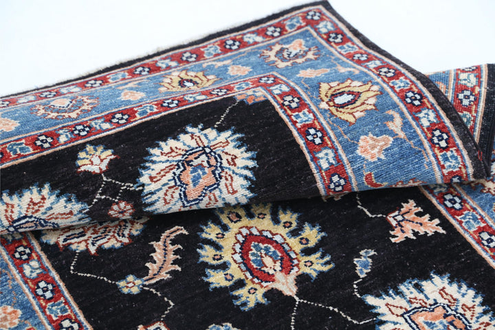 Ziegler 2’ 9″ x 4’ 1″ - No. AV67617 - ALRUG Rug Store