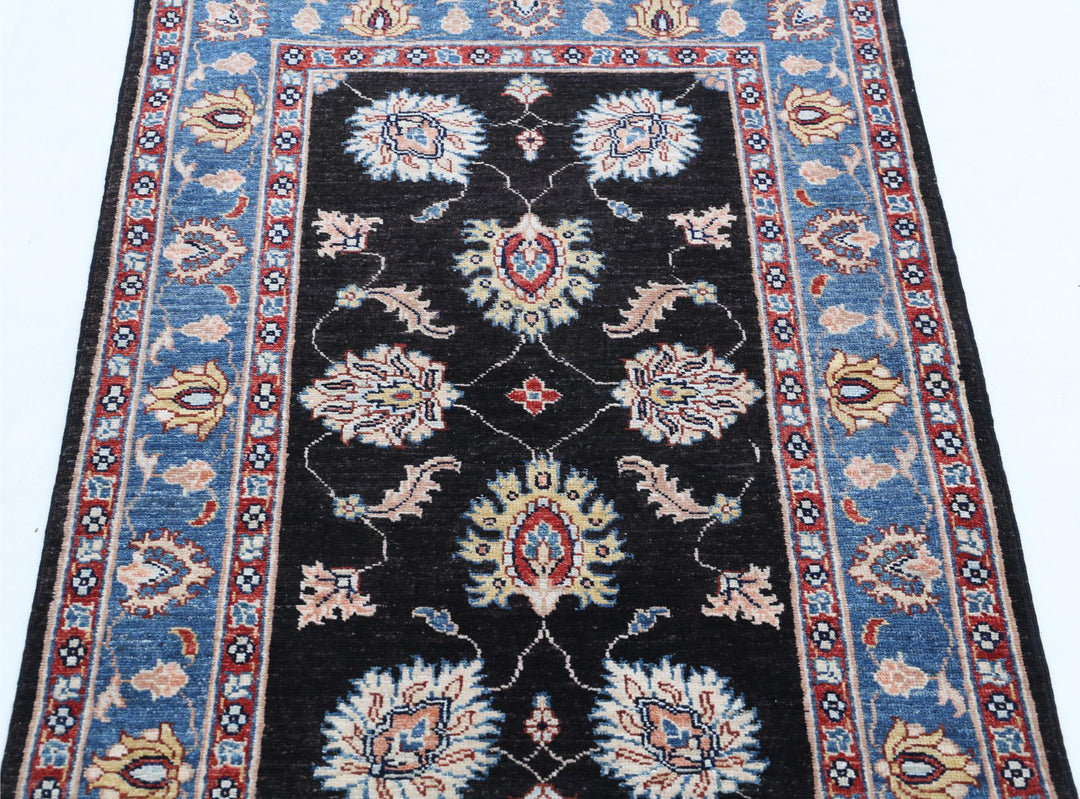 Ziegler 2’ 9″ x 4’ 1″ - No. AV73946 - ALRUG Rug Store