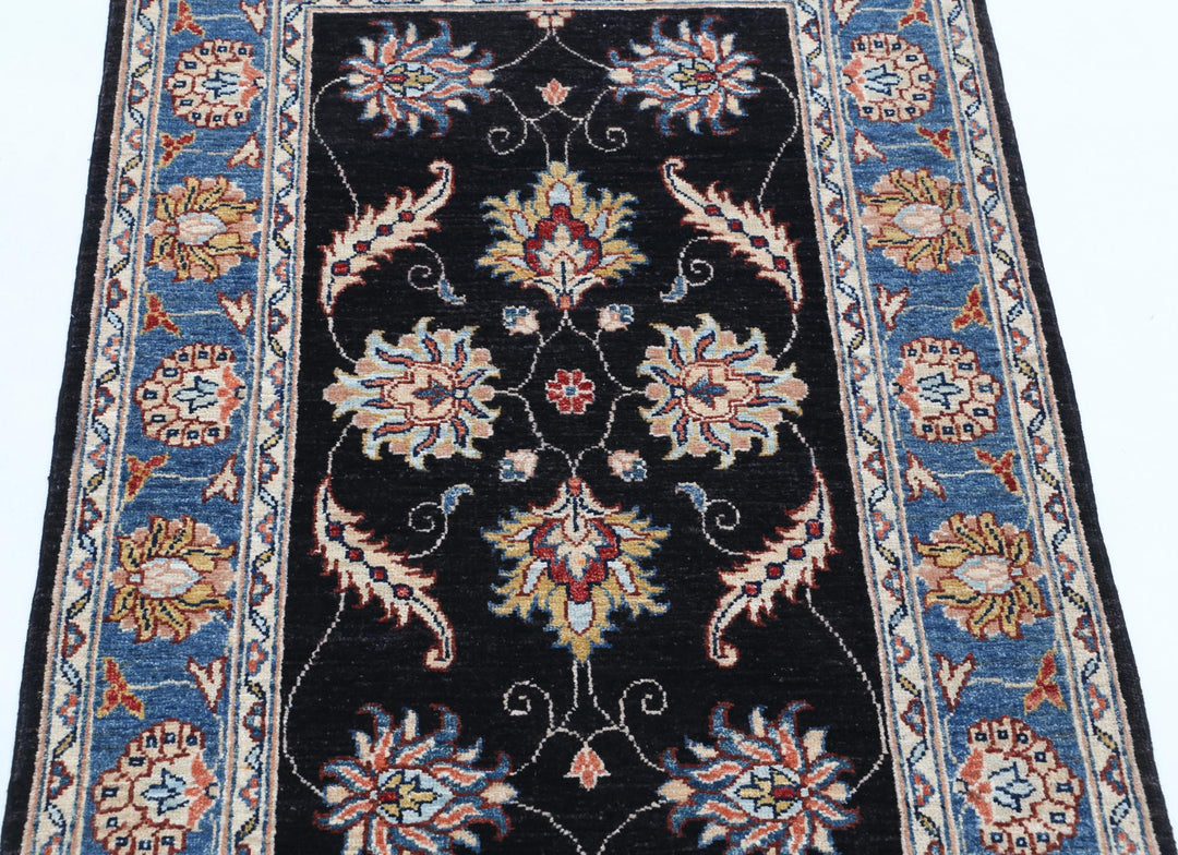Ziegler 2’ 9″ x 4’ 2″ - No. AV28392 - ALRUG Rug Store