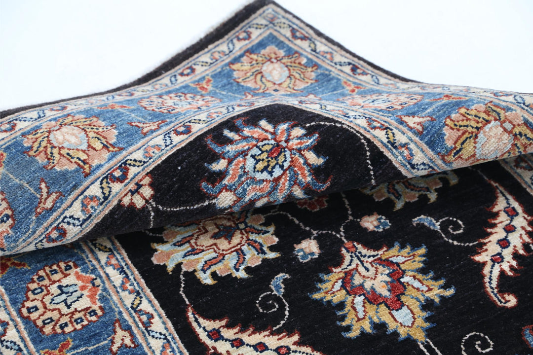 Ziegler 2’ 9″ x 4’ 2″ - No. AV28392 - ALRUG Rug Store