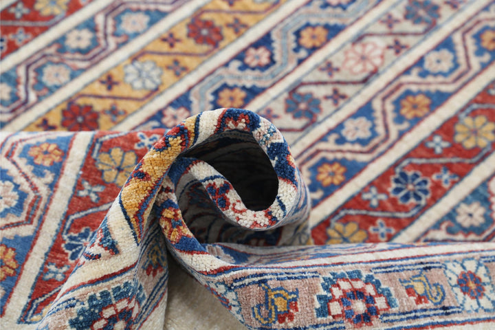 Ziegler 5’ 6″ x 7’ 6″ - No. AV93905 - ALRUG Rug Store