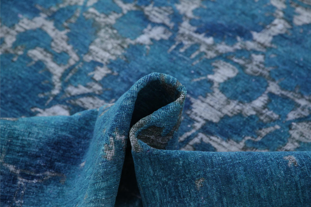 Onyx 6’ 1″ x 8’ 1″ - No. AV75991 - ALRUG Rug Store