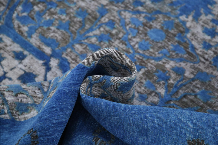 Onyx 5’ 11” x 8’ 4″ - No. AV65001 - ALRUG Rug Store