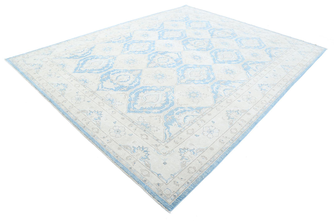 Serenity 9’ 2″ x 11’ 4″ - No. AV28802 - ALRUG Rug Store