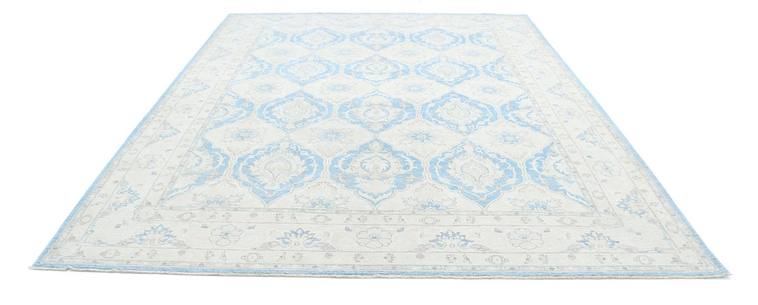 Serenity 9’ 2″ x 11’ 4″ - No. AV28802 - ALRUG Rug Store