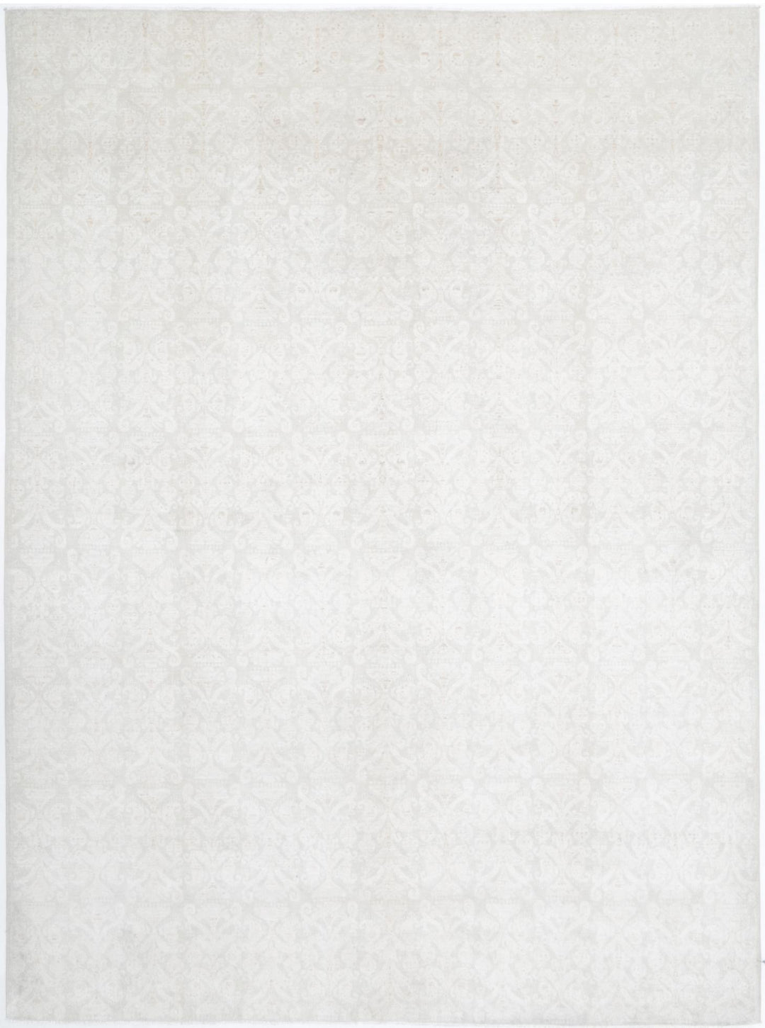 Serenity 10’ 1″ x 13’ 8″ - No. AV26785 - ALRUG Rug Store