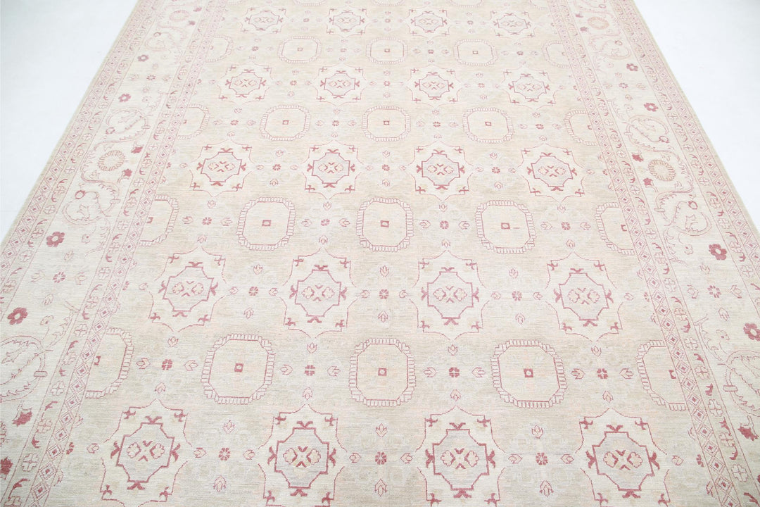 Serenity 7’ 9″ x 10’ 4″ - No. AV63021 - ALRUG Rug Store