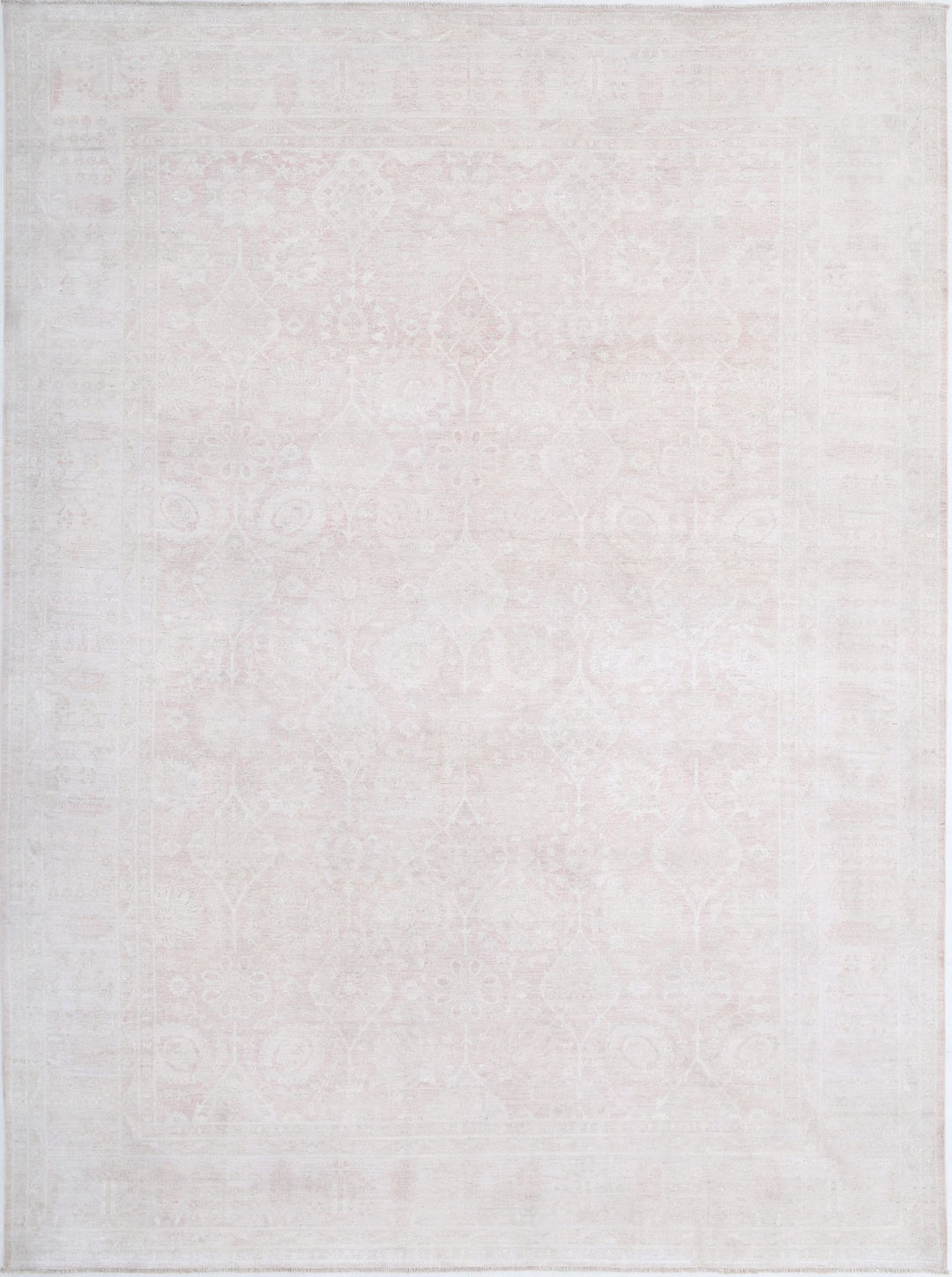 Serenity 9’ 1″ x 12’ 3″ - No. AV40829 - ALRUG Rug Store