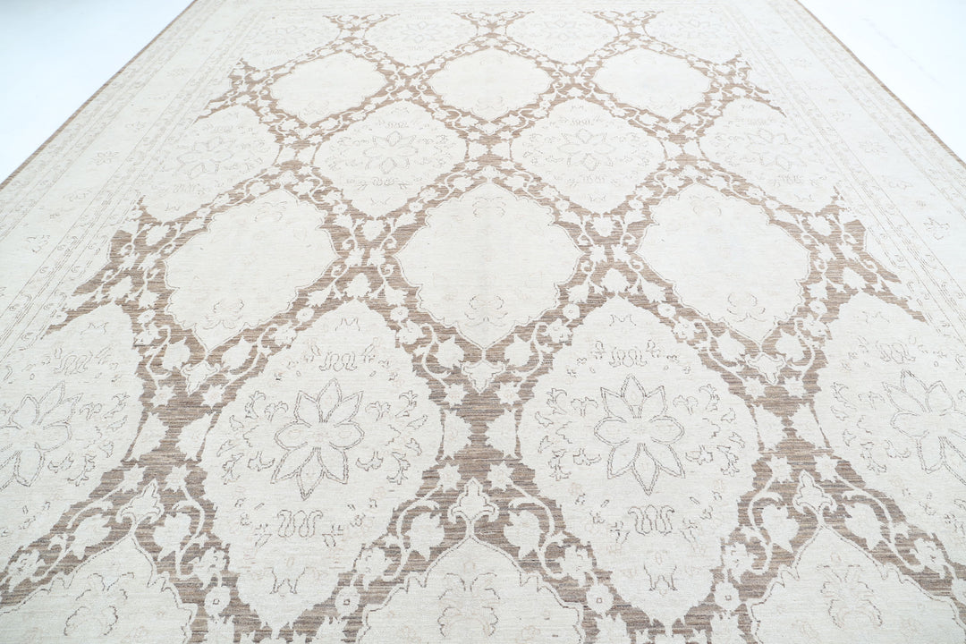 Serenity 13’ 0″ x 17’ 6″ - No. AV22146 - ALRUG Rug Store