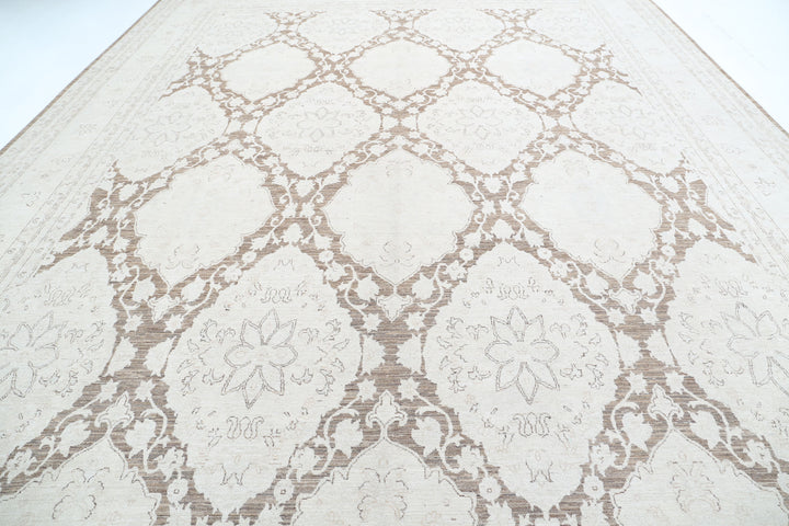 Serenity 13’ 0″ x 17’ 6″ - No. AV22146 - ALRUG Rug Store