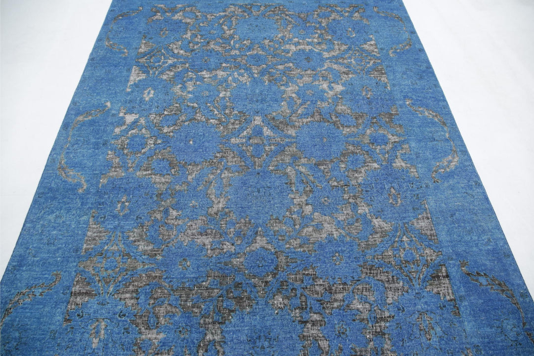 Onyx 5’ 10” x 8’ 8″ - No. AV57063 - ALRUG Rug Store