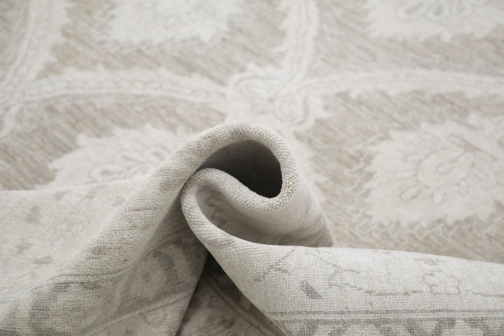 Serenity 11’ 11” x 15’ 2″ - No. AV41962 - ALRUG Rug Store