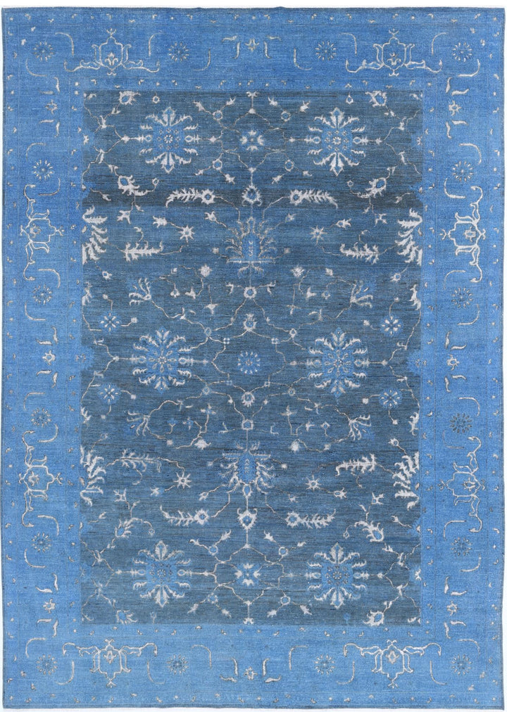 Onyx 7’ 11” x 11’ 1″ - No. AV41796 - ALRUG Rug Store