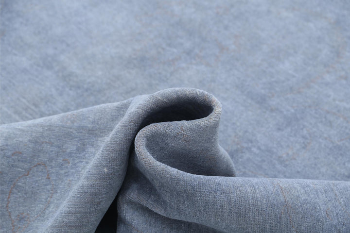 Overdye 7’ 11” x 10’ 3″ - No. AV26011 - ALRUG Rug Store