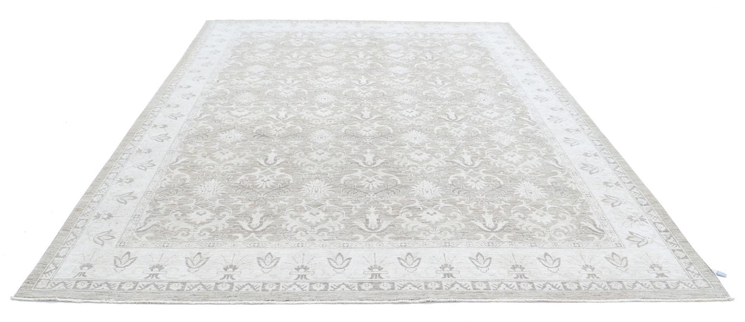 Serenity 8’ 9″ x 11’ 8″ - No. AV83579 - ALRUG Rug Store