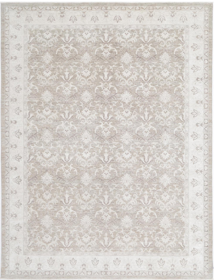 Serenity 8’ 9″ x 11’ 8″ - No. AV83579 - ALRUG Rug Store