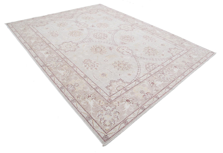 Serenity 8’ 3″ x 10’ 10” - No. AV36803 - ALRUG Rug Store