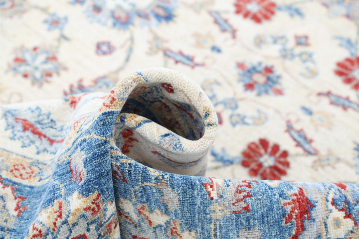 Ziegler 5’ 6″ x 7’ 10” - No. AV37651 - ALRUG Rug Store