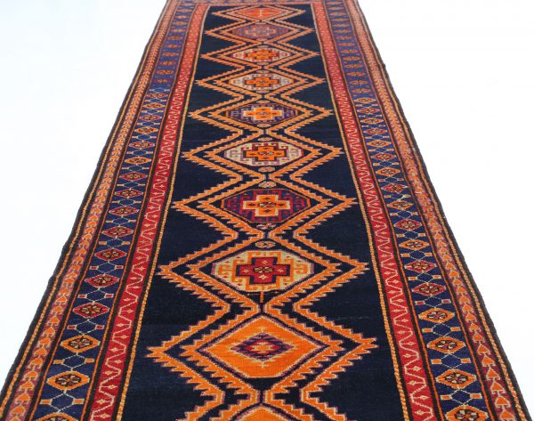 Hamadan 4’ 2″ x 16’ 0″ - No. AV14289