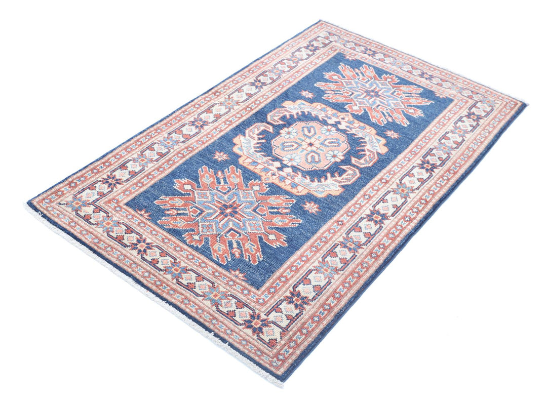 Kazak 3’ 0″ x 4’ 10” - No. AV17218 - ALRUG Rug Store
