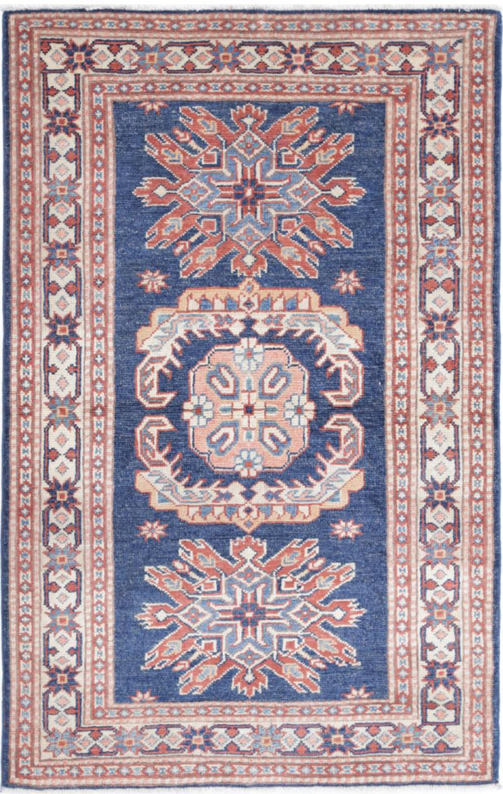 Kazak 3’ 0″ x 4’ 10” - No. AV17218 - ALRUG Rug Store