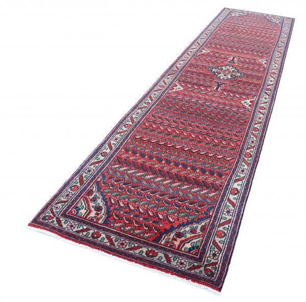 Hamadan 3’ 5″ x 13’ 4″ - No. AV47499