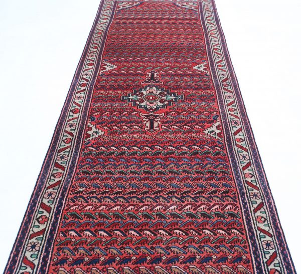 Hamadan 3’ 5″ x 13’ 4″ - No. AV47499