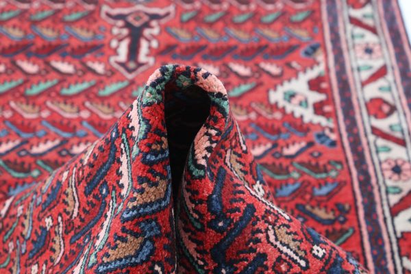 Hamadan 3’ 5″ x 13’ 4″ - No. AV47499