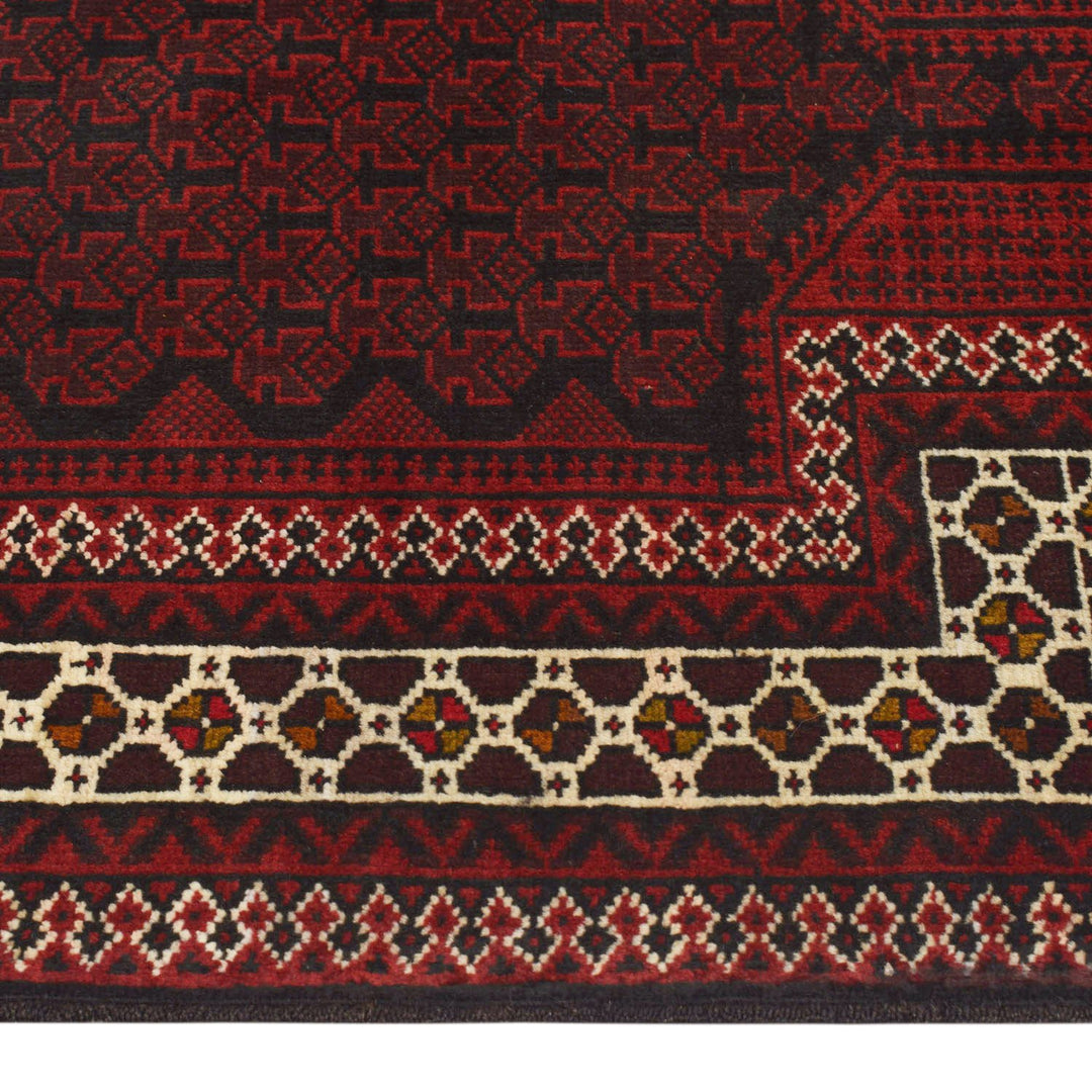 Prayer Rug 2' 9" x 4' 8" - No. AL22674