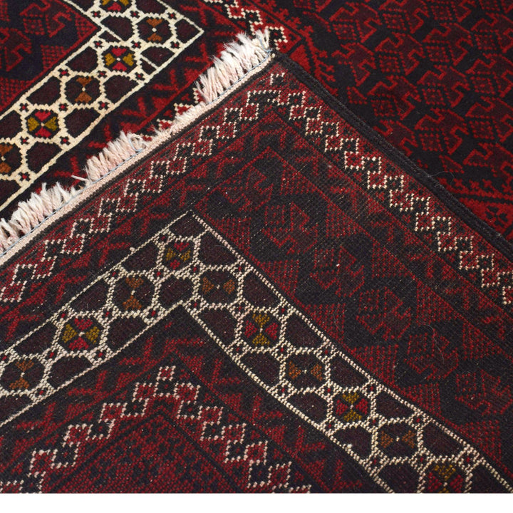 Prayer Rug 2' 9" x 4' 8" - No. AL22674