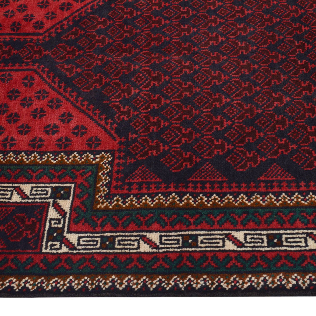 Prayer Rug 2' 9" x 4' 7" - No. AL71622