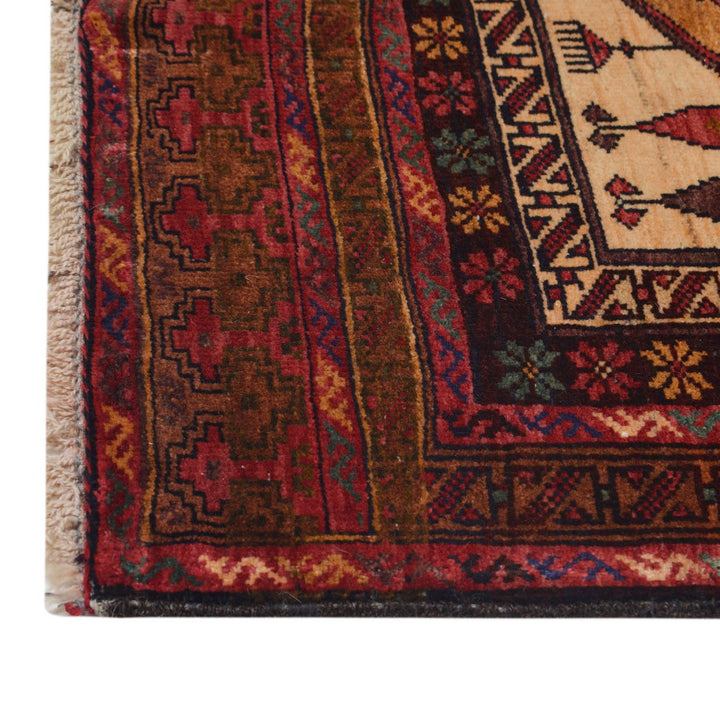 Prayer Rug 2' 8" x 4' 6" - No. AL63419