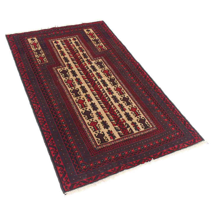 Prayer Rug 2' 9" x 4' 8" - No. AL63361