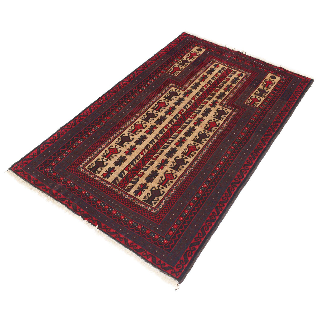 Prayer Rug 2' 9" x 4' 8" - No. AL63361