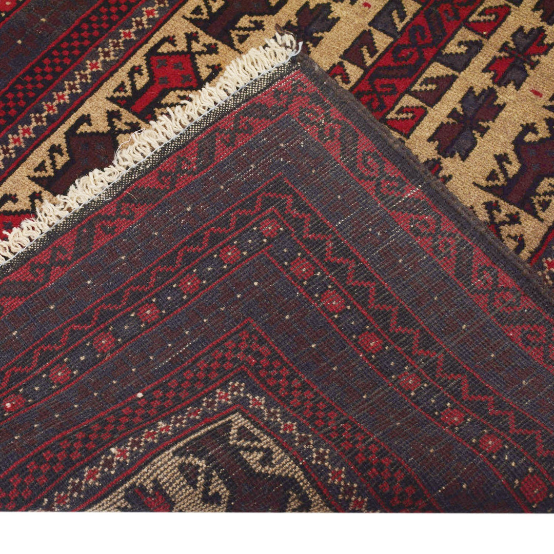 Prayer Rug 2' 9" x 4' 8" - No. AL63361